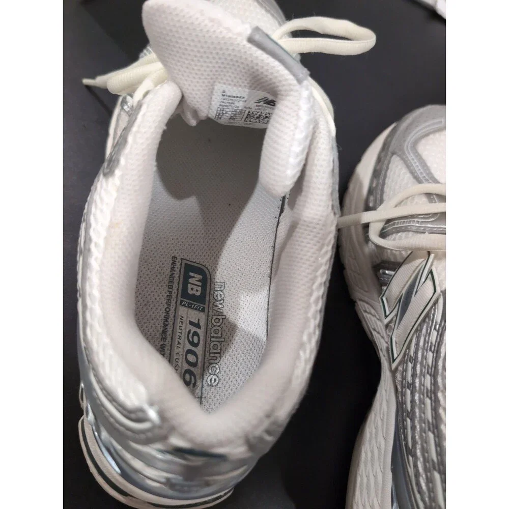 New Balance product euc
